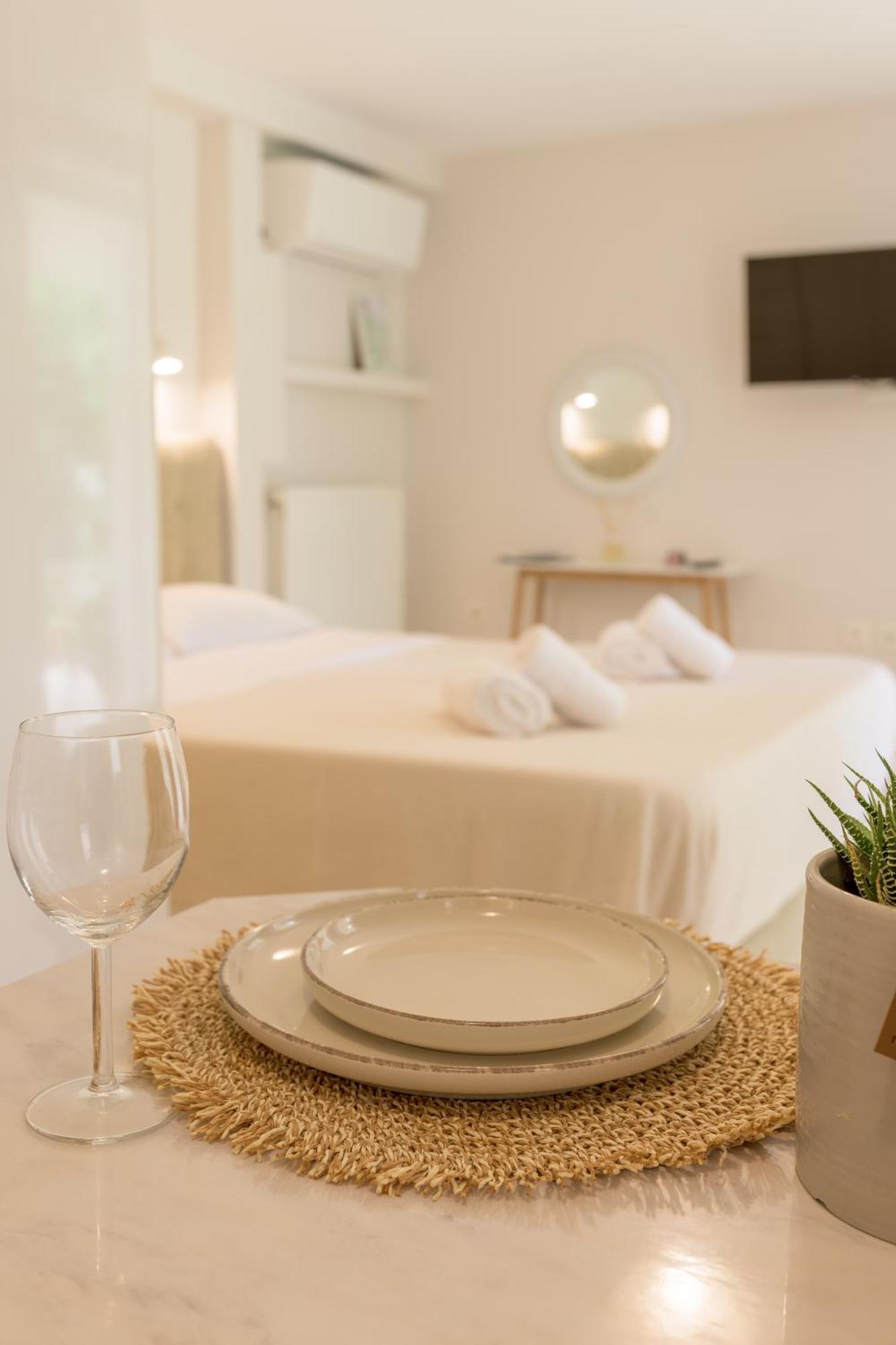 Cactus - Blooming Garden Apartments Kalamata Exterior photo